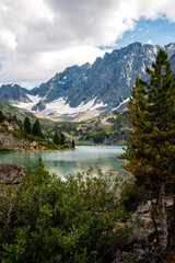 Fototapeta premium beautiful mountain lake Kuyguk in Altai