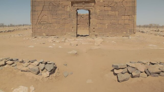Sudan, Nubia, Naga, lion temple of apedemak, musawarat