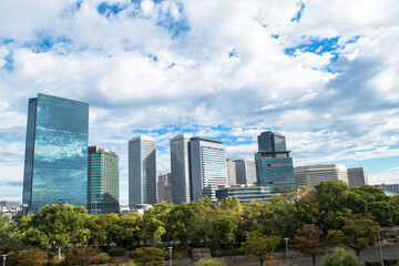 大阪城公園から見る大阪ビジネスパーク