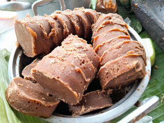 pile of brown sugar to make into gado gado seasoning