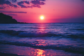 Fototapeta premium Golden sunset casting warm glow over tranquil ocean waves
