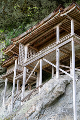 三徳山三佛寺　投入堂