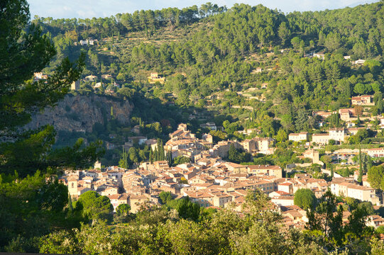 Cotignac in der Provence Verte