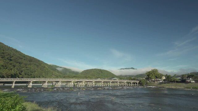 京都の渡月橋