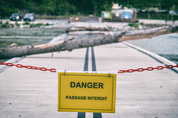 Crue sur le Tarn &agrave; Millau