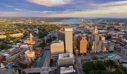 Obraz premium Downtown city skyline of Providence at sunset, Rhode Island, United States.