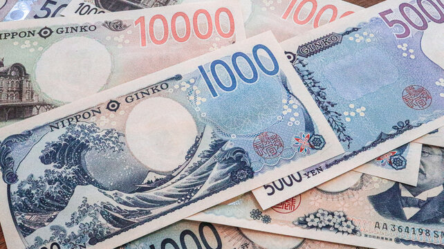 Close up of New Japanese Yen bank note (1000yen, 5000yen and 10000yen), Tokyo, Japan 2024 Sep.1