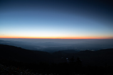 Obraz premium 長野県と群馬県の県境の絶景 渋峠の朝