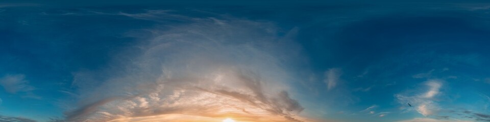 Obraz premium Seamless 360 HDR spherical panorama of dark sunset sky with glowing vibrant pink Cirrus clouds. Full zenith or sky dome in 3D, sky replacement for aerial drone panoramas. Climate and weather change.