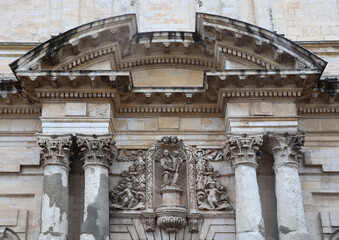 Fototapeta premium Arche de l église de Lasbinal