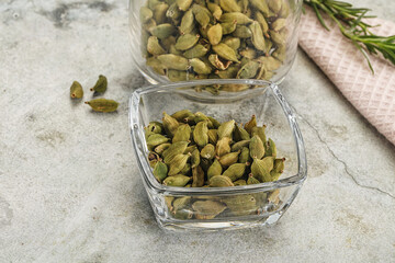 Dry Cardamom - aroma seasoning flavour
