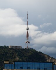 Obraz premium Tbilisi TV broadcasting communications tower located in Mtatsminda Park in Tbilisi, capital of Georgia