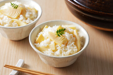 筍ご飯　Rice mixed with bamboo sprouts