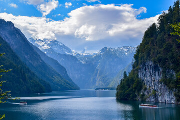 Obraz premium View of the Königssee, vantage point at Malerwinkel, National Park Berchtesgaden