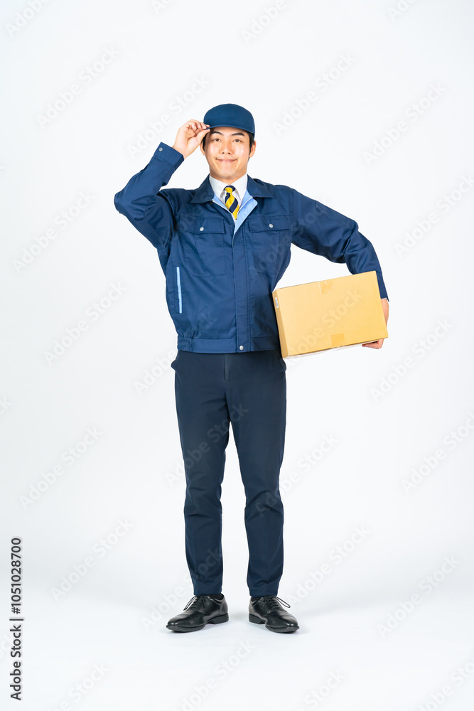 Leinwandbilder デリバリー、配達員、男性、日本人、全身、笑顔、荷物、配達、運送業、セールスドライバー、挨拶、届ける、お届け、amazon、作業員、作業服、ダンボール、パッケージ、梱包、引越し、業者、宅配便、宅急便、スタッフ、仕事、運送、物流、ロジスティクス、アルバイト、運ぶ、段ボール、ECサイト、eコマース、白バック、切り抜き、信頼、ピッキング、倉庫、商品、配送、センター、人材、若い、立つ、元気、集荷、カメラ目線