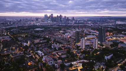 Obraz premium Bustling cityscape of London, UK