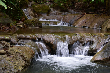 Obraz premium Visit the waterfall for additional refreshment