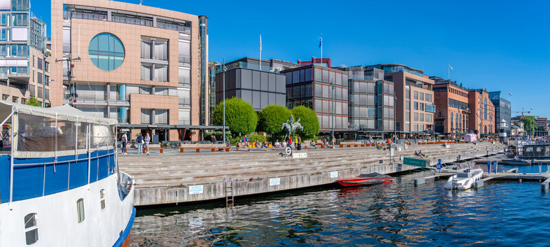 View of cafes and architecture at the waterfront, Aker Brygge, Oslo, Norway, Scandinavia, Europe