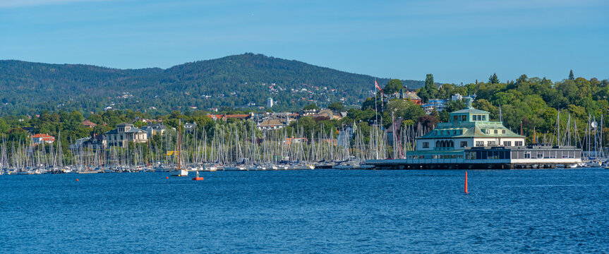 View of Cristiania Roklub and harbour boats from The Fram Museum, Bygdoynesveien, Oslo, Norway, Scandinavia, Europe