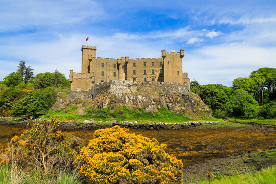 Dunvegan Castle, the oldest continuously inhabited castle in Scotland, by the Macleod family for 800 years, Dunvegan, Skye, Inner Hebrides, Scotland, United Kingdom, Europe