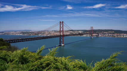 Ponte 25 de Abril