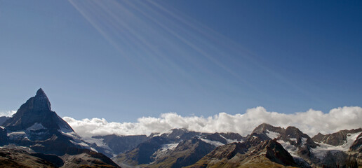 Berge und Gletscher am Matterhorn
