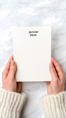 Page vierge de bloc-notes  avec Janvier 2025 