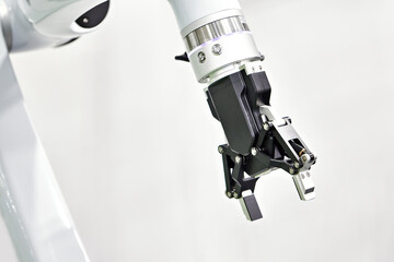 Linkage type adaptive electric gripper robotics arm