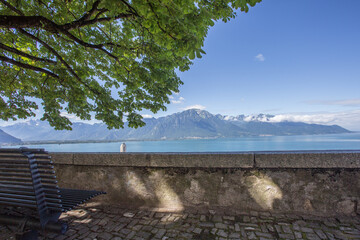 Banc avec vue sur le lac Léman