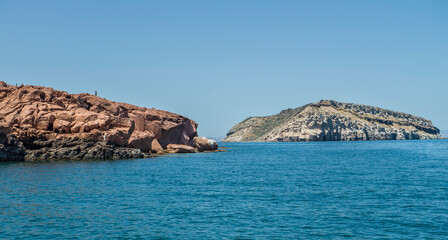 Rocky mountain formations on ESPIRITU SANTO island, on the Baja California peninsula, Baja California Sur state, Sea of ​​Cortes, MEXICO. Nature of The Baja