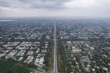 Obraz premium Aerial view of Islamabad city Pakistan covered in clouds.