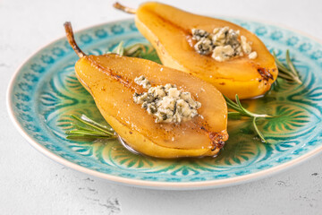 Poached pear with roquefort