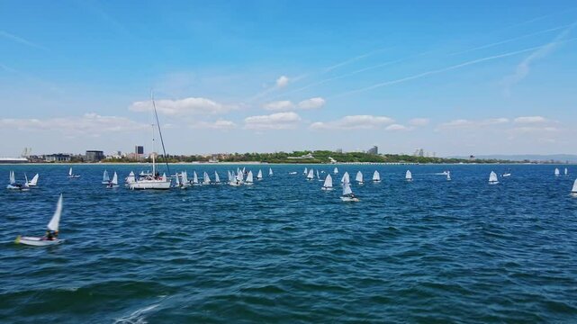 Small Sailboat Gathering Orbit Reveal Modern City Burgas Shoreline Park Sea Gardens