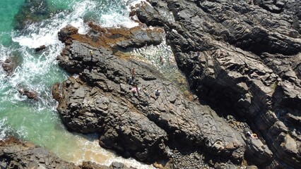 Obraz premium Rocky Outcrop at Hell's Gate in Noosa National Park
