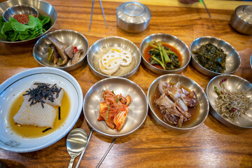 한국의 맛있는 음식인 반찬 모음 입니다.