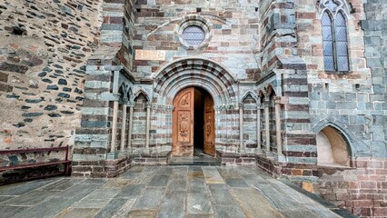 SACRA DI SAN MICHELE - SANT'AMBROGIO DI TORINO (Piémont - Italie)