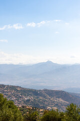 Obraz premium Scenic view of the landscape against the sky in Tizi Ouzou, Algeria.