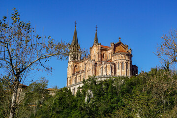La basílica de Santa María la Real, Covadonga, Asturias, Spain