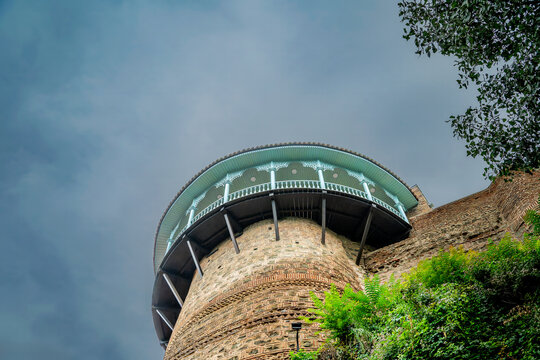 Amazing curved carved balcony on top of Queen Darejan's Palace (Sachino), Tbilisi Old Town, Georgia.