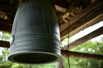 梵鐘（ぼんしょう）と撞木（しゅもく）