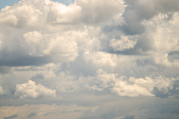 Obraz premium Bright sky with a lot of clouds