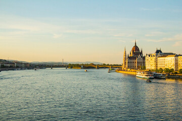 Fototapeta premium Budapest parliament seen from the Buda side of Danube river