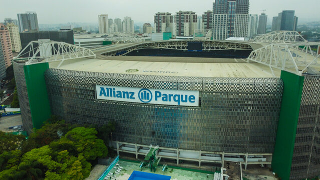 Fachada do est&aacute;dio brasileiro Allianz Parque na cidade de S&atilde;o Paulo. Foto feita em S&atilde;o Paulo, Brasil em 29 Outubro 2024