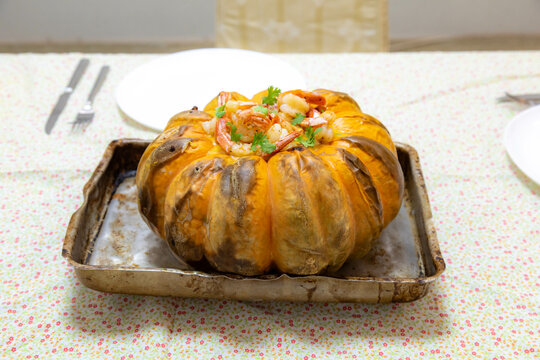Traditional shrimp bob&oacute; in moranga pumpkin