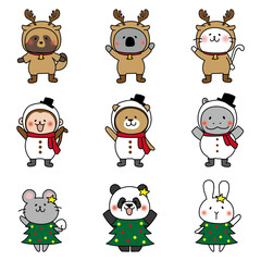 Naklejka premium トナカイと雪だるまとクリスマスツリーの仮装をする動物たち