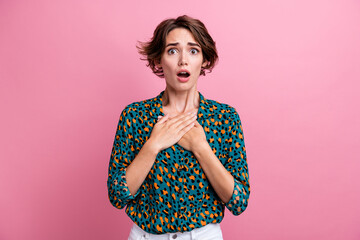 Portrait of astonished offended woman with bob hairdo wear print blouse arm on chest staring open...