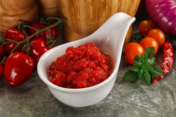 Fresh tomato puree pasta sauce