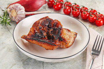 Roasted pork knuckle with bone