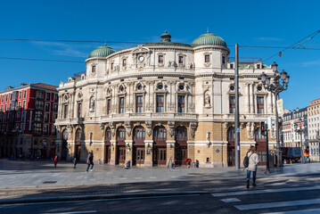 Obraz premium Beautiful Arriage Theater in the Heart of Bilbao, Spain