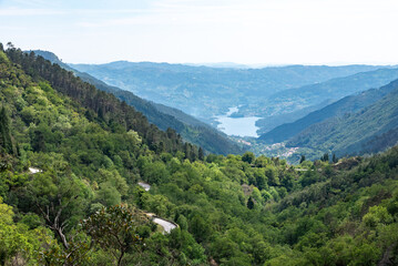 Naklejka premium Panoramic view of magnificent Peneda-Geres National Park at Preguica viewpoint